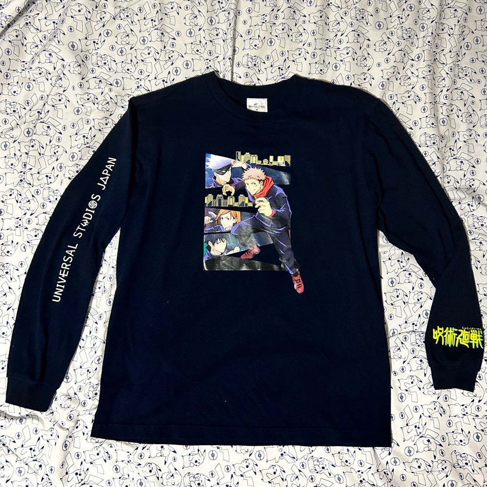 RARE | UNIVERSAL STUDIOS JAPAN Jujitsu Kaisen Graphic Long Sleeve Tee Shirt
